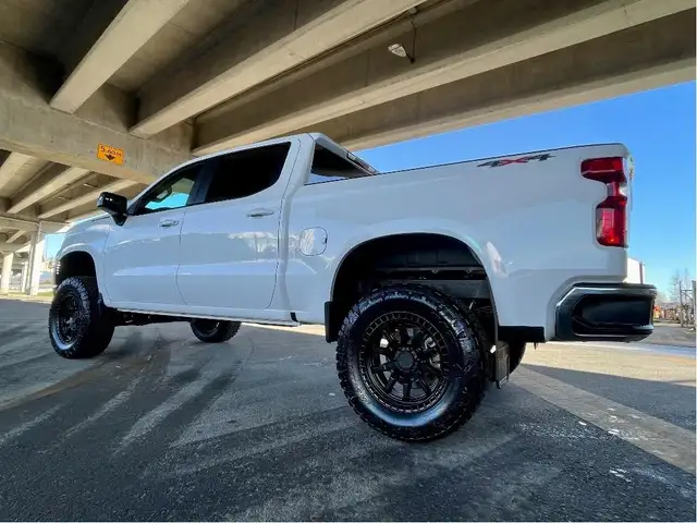 2025 Chevrolet Silverado 1500 LT 5.3L 4WD BIG 6 LIFT 35 A/T CUST - Photo 5