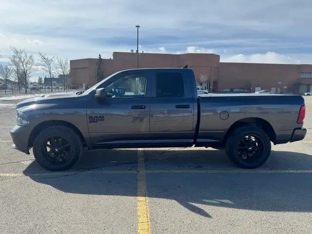 2019 Dodge Ram 1500 Classic Express - Photo 2