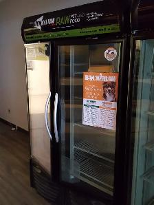 Minus Forty Display Freezers - Photo 4