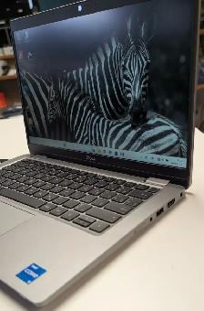 Dell Latitude 5320 i5-1145G7 16Go SSD 512Go NVMe HDMI - Photo 3