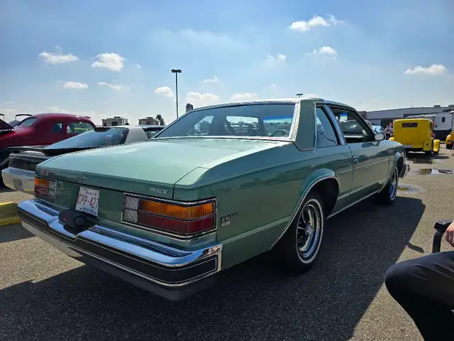 1978 Buick LeSabre Custom Coupe - Photo 2