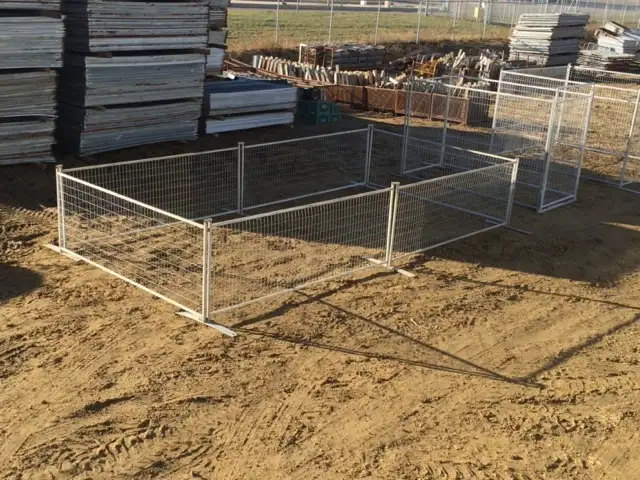 Customizable Dog Run