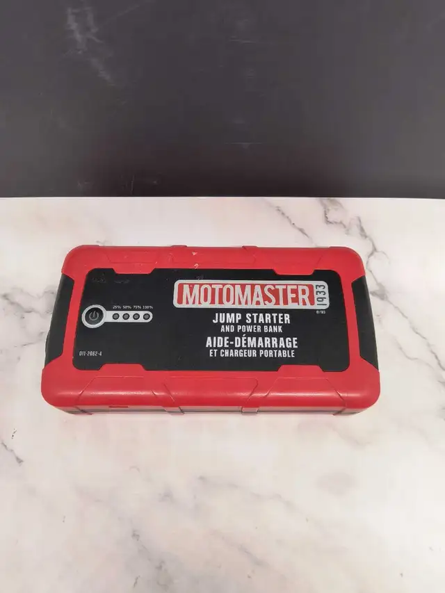 MOTO MASTER JUMP STARTER & POWER BANK