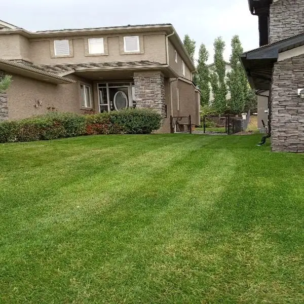 Work Outdoors, Get Paid Well – Join Our Lawn Crew - Photo 6