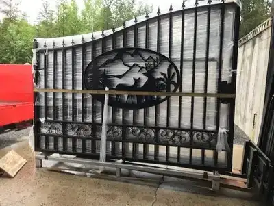 20′ Driveway Iron Gate with Deer Artwork – Heavy-Duty & Durable
