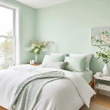 High quality female’s room by NW train station: - Photo 2