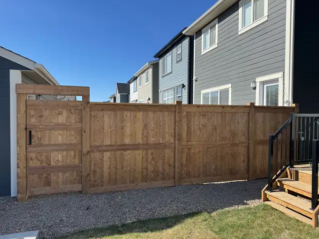 Help Wanted - Deck/Fence/Landscaping South Calgary - Photo 3