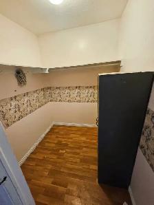 48 Royal Rd, Unit 11, 2-bedroom very big apt(1bath 1kt 2F) North - Photo 7