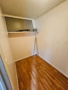 48 Royal Rd, Unit 11, 2-bedroom very big apt(1bath 1kt 2F) North - Photo 8