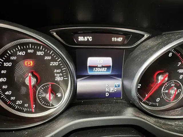 2020 Mercedes-Benz GLA250 4MATIC SUV Great value! Flexible finan - Photo 6