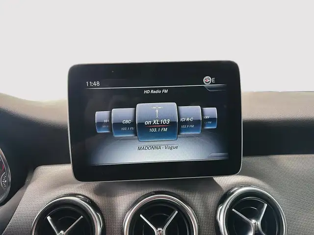 2020 Mercedes-Benz GLA250 4MATIC SUV Great value! Flexible finan - Photo 7