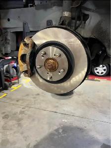 Mobile Mechanic – Brakes, Fluid Changes, Bearings, Alternators |