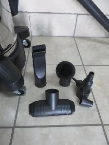 DE WALT WET/DRY VACUUM - Photo 3