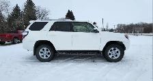 2018 Toyota 4RUNNER SR5 4WD 4.0L /7 PASSENGER/LOCAL/LOW KM! - Photo 3