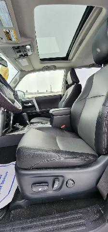 2018 Toyota 4RUNNER SR5 4WD 4.0L /7 PASSENGER/LOCAL/LOW KM! - Photo 13