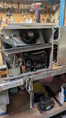 Vending Machine Repair - Photo 9