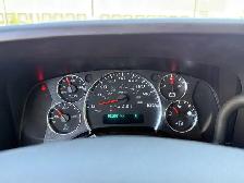 2023 GMC Savana 3500 LT 12 PASSENGER - Photo 11