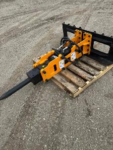 Heavy-Duty Skid Steer Hydraulic Breaker – Perfect for Demolition - Photo 2