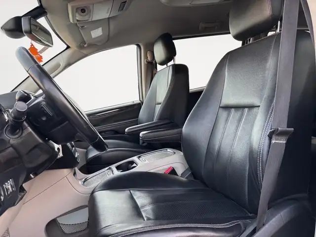 2018 Dodge Grand Caravan Crew Plus BACKUP CAMERA HEATED LEATHER - Photo 11