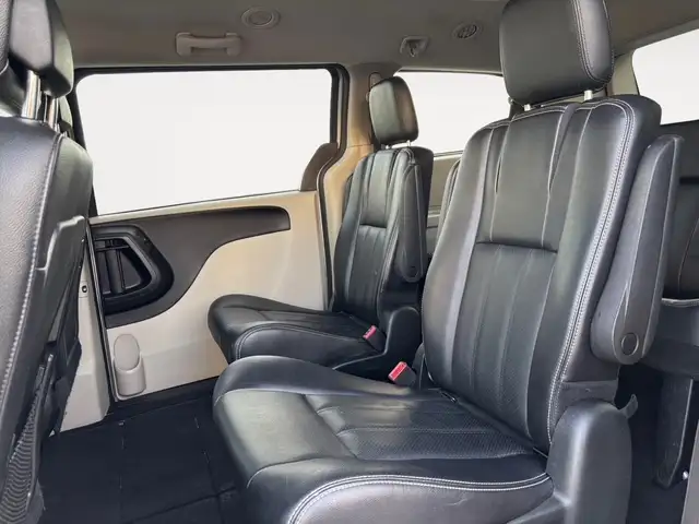 2018 Dodge Grand Caravan Crew Plus BACKUP CAMERA HEATED LEATHER - Photo 12