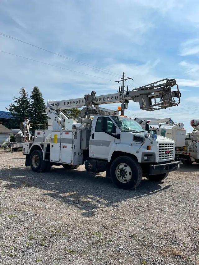 2009 GMC C8500 Altec Cable Puller