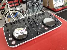 Contrôleur de DJ Pioneer