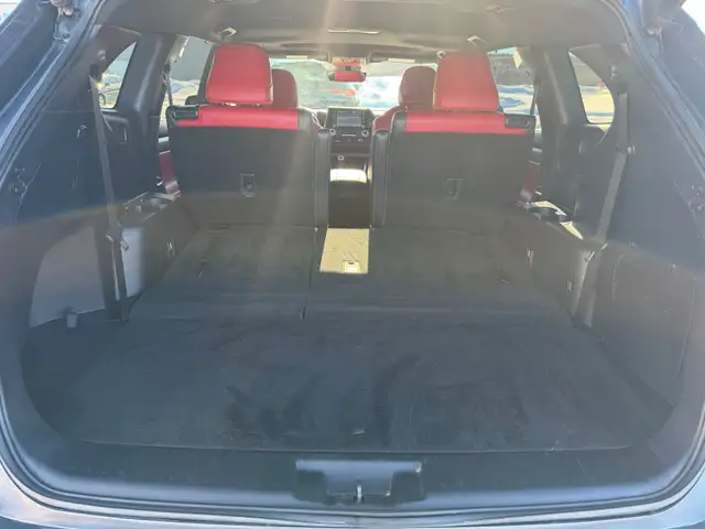 2021 Toyota Highlander XSE BEAUTIFUL RED LEATHER INTERIOR - Photo 13