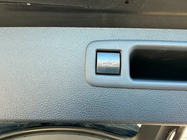 2021 Toyota Highlander XSE BEAUTIFUL RED LEATHER INTERIOR - Photo 14