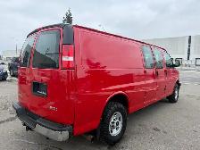 2017 GMC Savana Cargo Van EXTENDED - Photo 9