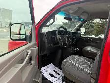 2017 GMC Savana Cargo Van EXTENDED - Photo 15