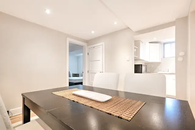 Furnished 2-Bedroom Near McGill | 5 Min Walk | 1 Month FREE - Photo 4