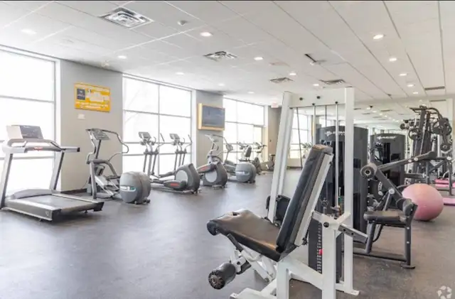 Private room for rent - Photo 3