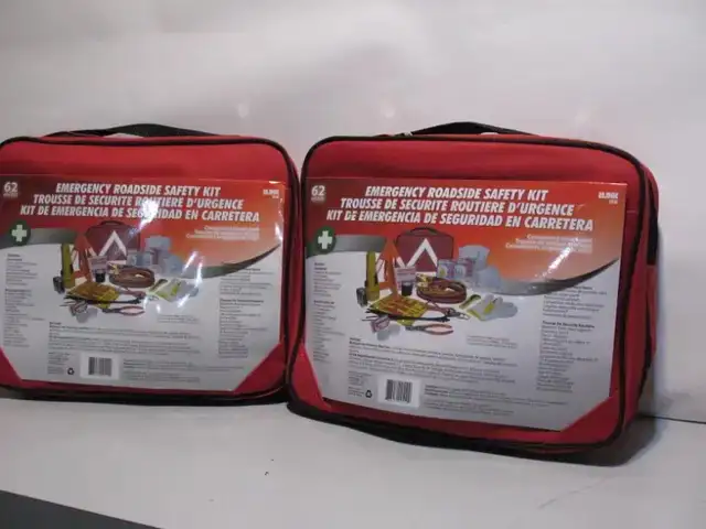 BRAND NEW, Emergency Roadside Safety Kit, 62 Pieces - Photo 9