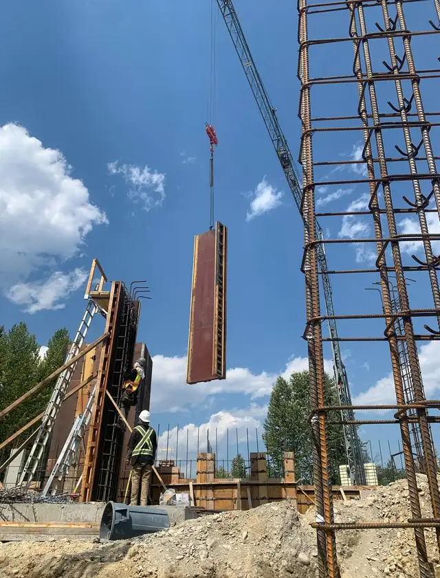 Concrete Formwork Carpenters & Laborers – Join a Growing Crew - Photo 8