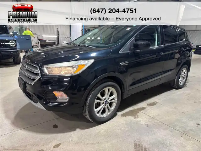 2017 Ford Escape SE  3 YEAR WARRANTY INCLUDED