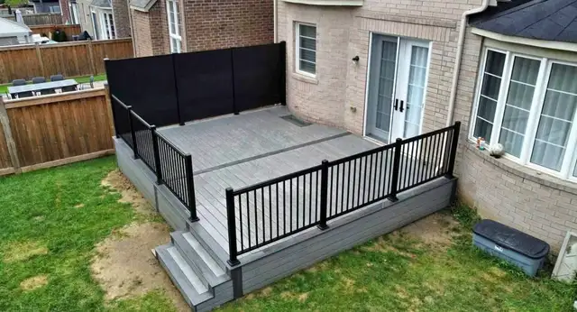 Custom Deck - Photo 2