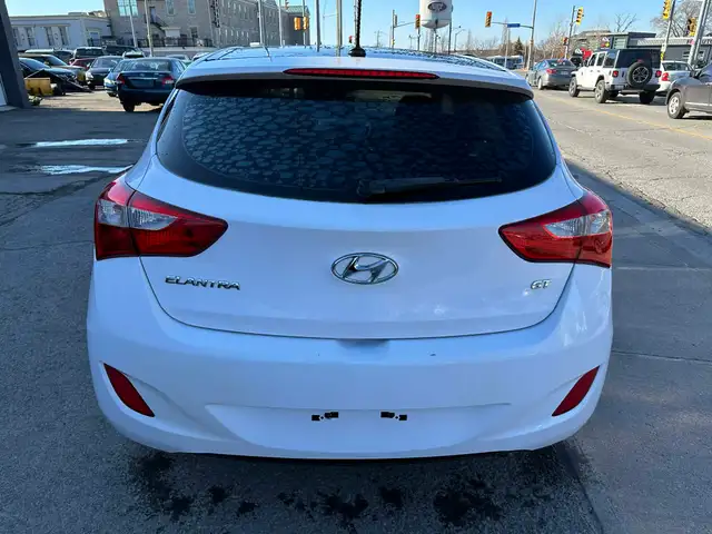 2015 Hyundai Elantra GT GT - Photo 5