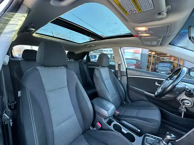 2015 Hyundai Elantra GT GT - Photo 11