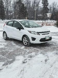 2012 Ford Fiesta SEL - Photo 5