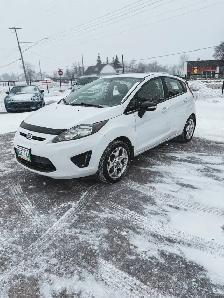 2012 Ford Fiesta SEL - Photo 9