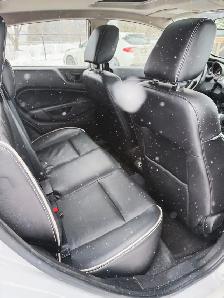 2012 Ford Fiesta SEL - Photo 18