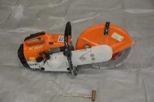 Stihl TS400 cut off saw - Photo 2