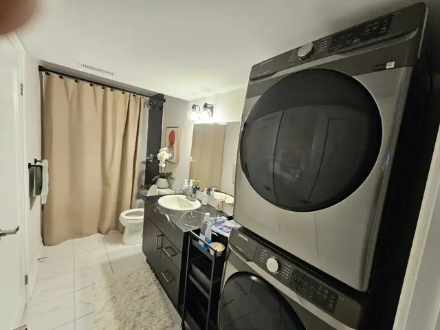 Private Room For Rent (Large) - Photo 8