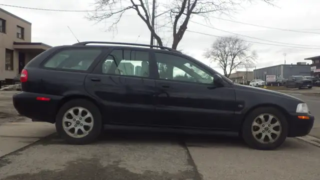 01 VOLVO V40! WAGON! GOOD CONDITION!  CERTIFIED! - Photo 8