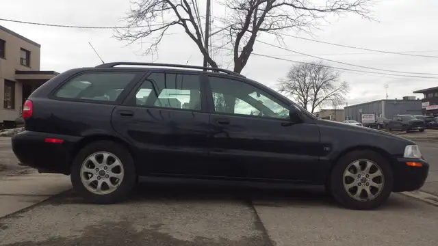 01 VOLVO V40! WAGON! GOOD CONDITION!  CERTIFIED! - Photo 9