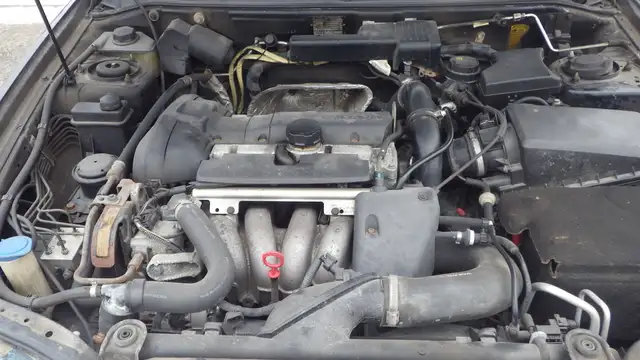 01 VOLVO V40! WAGON! GOOD CONDITION!  CERTIFIED! - Photo 29
