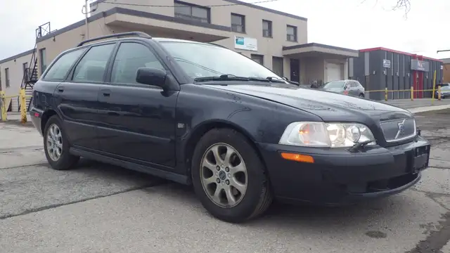 01 VOLVO V40! WAGON! GOOD CONDITION!  CERTIFIED! - Photo 30
