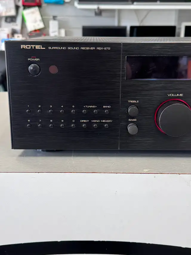 Rotel RSX-972 Surround Sound Receiver - Photo 2