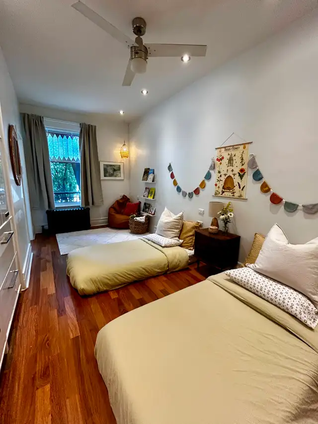 Appart. RDC 3 chambres Plateau   cour   stationnement - Photo 10