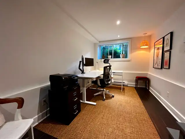 Appart. RDC 3 chambres Plateau   cour   stationnement - Photo 13